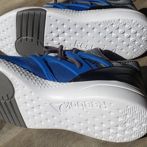 NWT Reebok HAYASU sneakers US9.5 - Picture 5 of 7